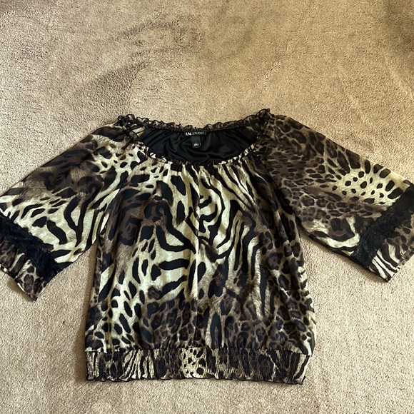 I.N. Studio Animal Print Top - Picture 1 of 4
